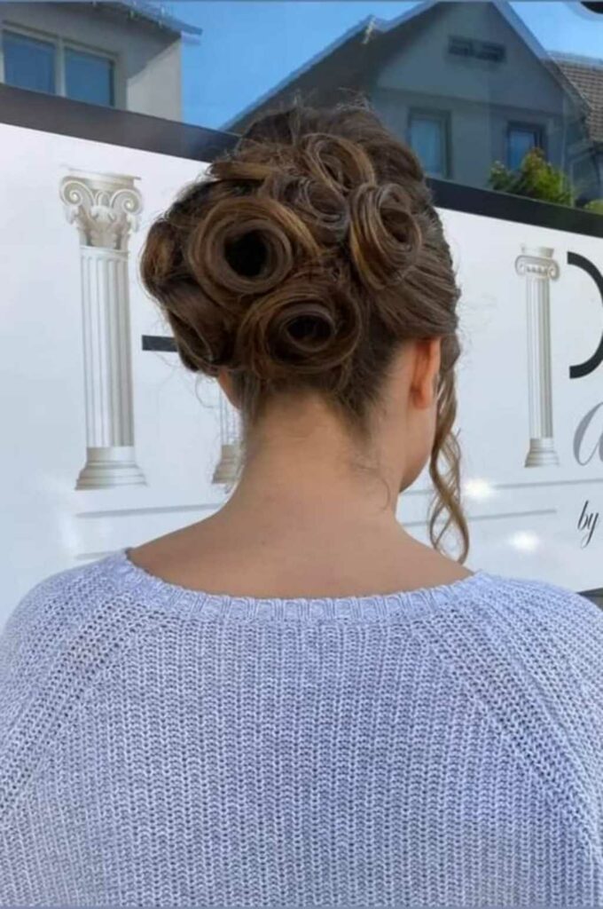 Hairpalast Mühlacker Hochsteckfrisur (9)